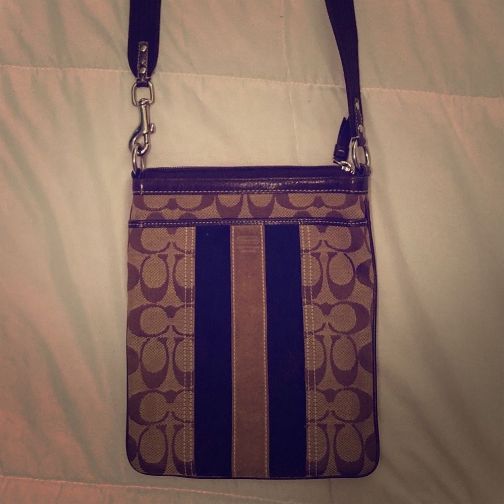 Coach crossbody purse